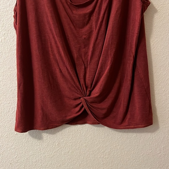 Zyia low-back, twist back, tank top. Size XXXL - Picture 5 of 6